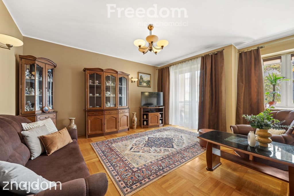 Mieszkanie 4 pokoje, balkon, Metro Bemowo - zdjęcie 2
