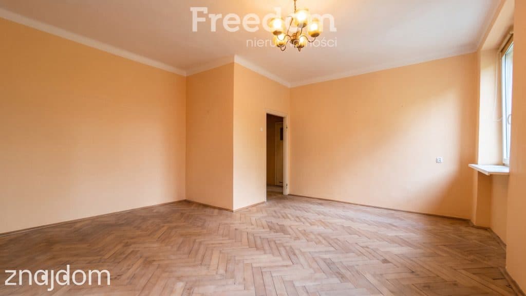Kawalerka z potencjałem na 2 pokoje - zdjęcie 5