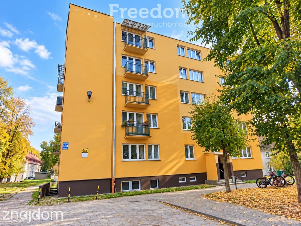 Rezerwacja !!Kawalerka z potencjałem /27,7m2/ Okrzei/Ciechanów
