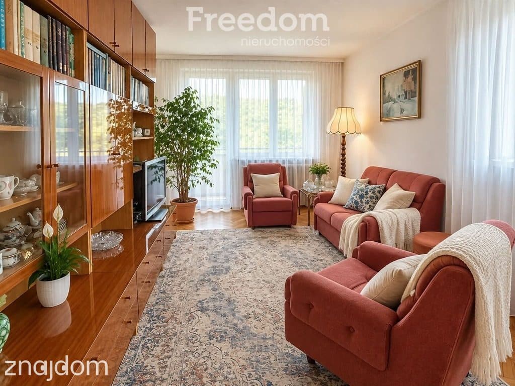 3-pokojowe mieszkanie 67,70 m² w centrum Ciechanowa z dwoma balkonami - zdjęcie 7