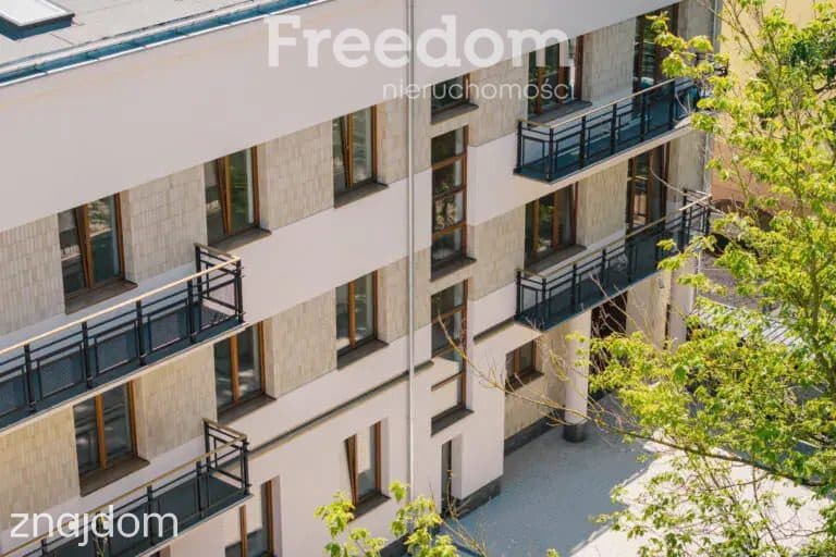 Prestiżowy apartament w kameralnej inwestycji - zdjęcie 3