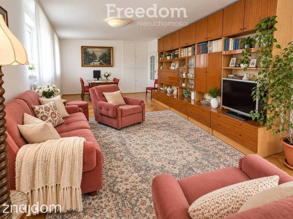 3-pokojowe mieszkanie 67,70 m² w centrum Ciechanowa z dwoma balkonami - zdjęcie 10