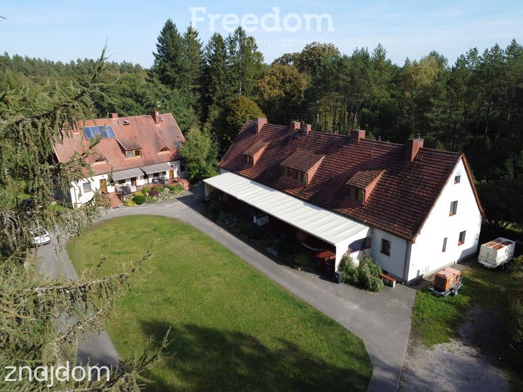 Unikalna posiadłość nad Brdą w sercu lasu, 2,5ha - zdjęcie 6