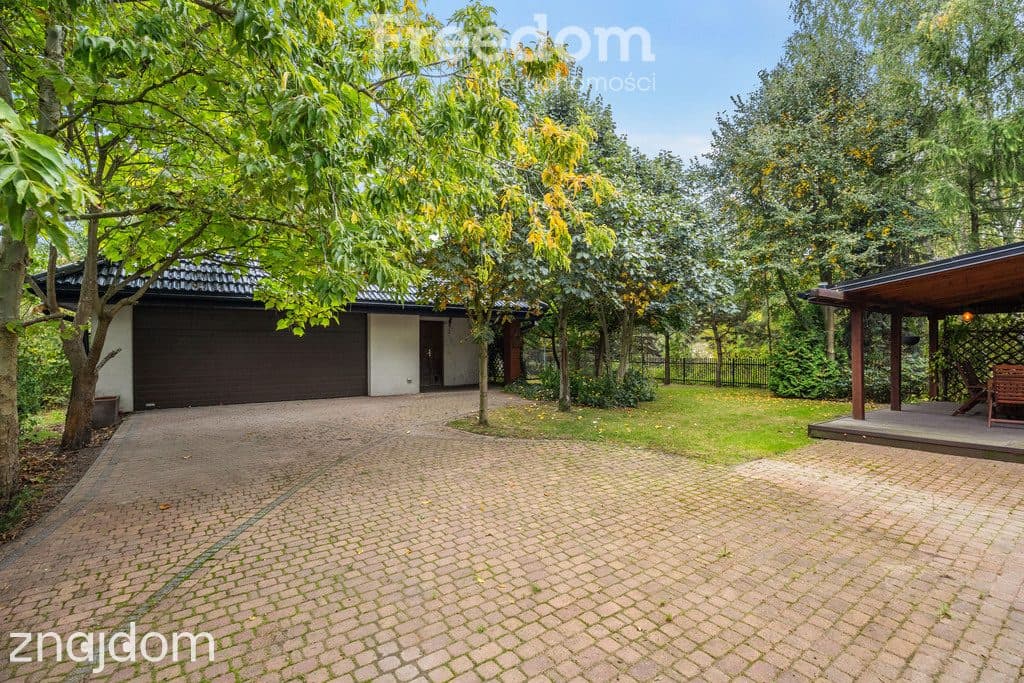 Architektura komfortu. Dom 190m2 z dębowym sercem w Jaktorowie - zdjęcie 20