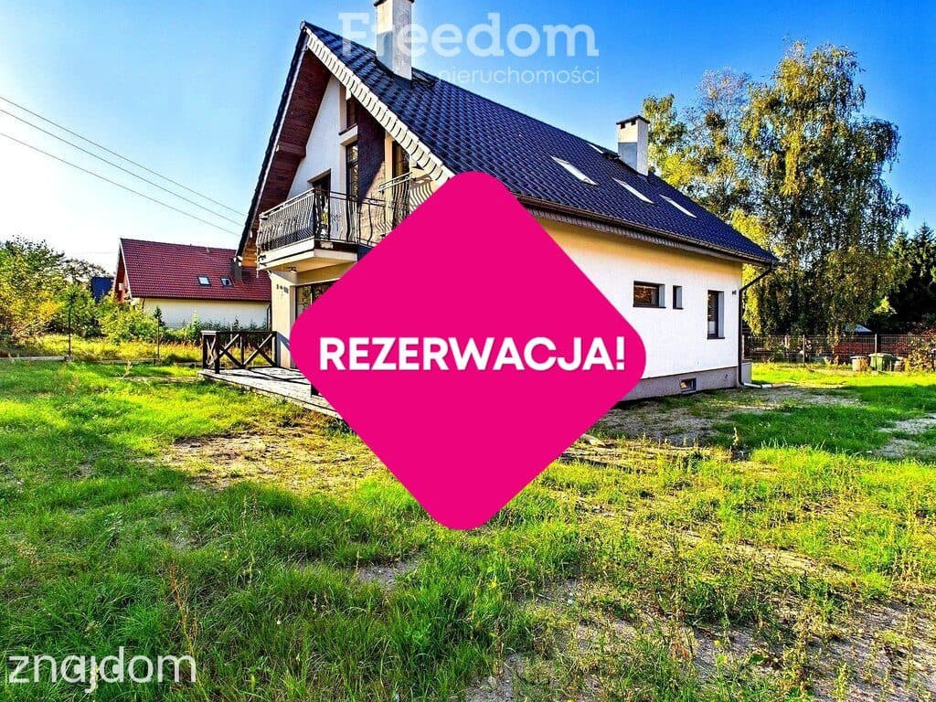 Dom z garażem i tarasem w Nowej Wsi - zdjęcie 2