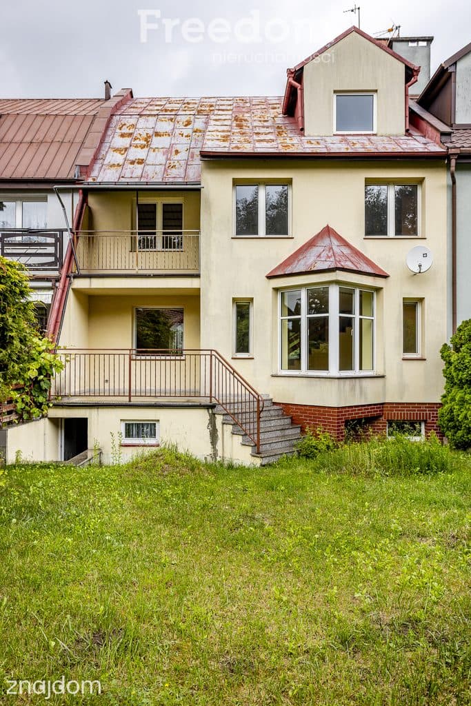 Dom przy lesie i jeziorze – przestrzeń dla rodziny - zdjęcie 13