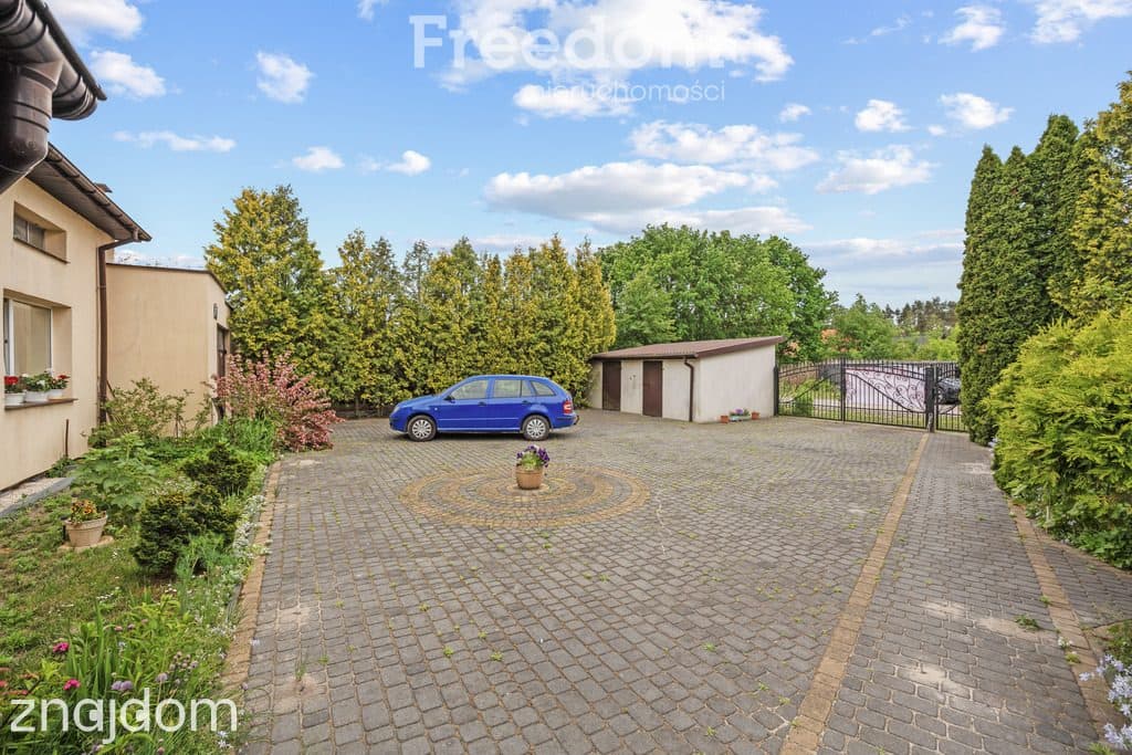 Przytulny, parterowy dom z dużym ogrodem - zdjęcie 10