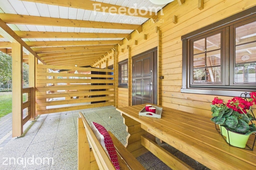 Budynek letniskowy nad morzem w Junoszynie - zdjęcie 16