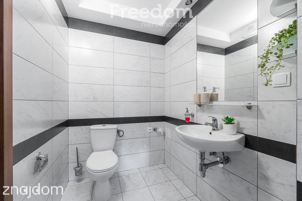 Dom 130m² + budynek gospodarczy, działka 963m² - zdjęcie 12