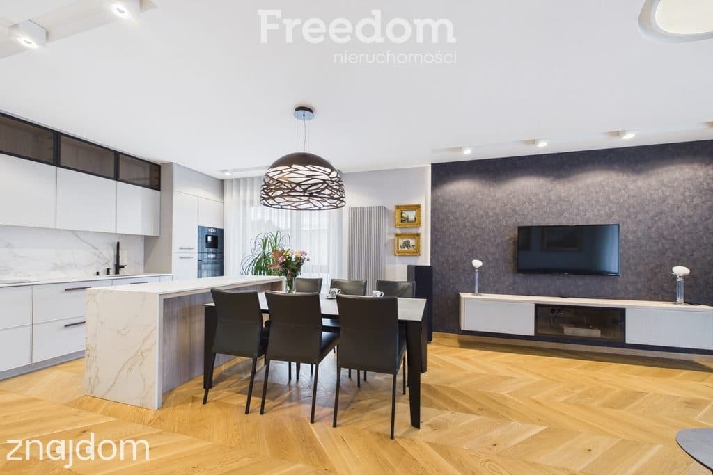 Luksusowy apartament 148 m² z tarasem w prestiżowej dzielnicy - zdjęcie 7