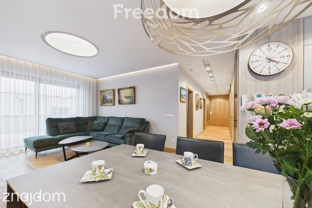 Luksusowy apartament 148 m² z tarasem w prestiżowej dzielnicy - zdjęcie 4
