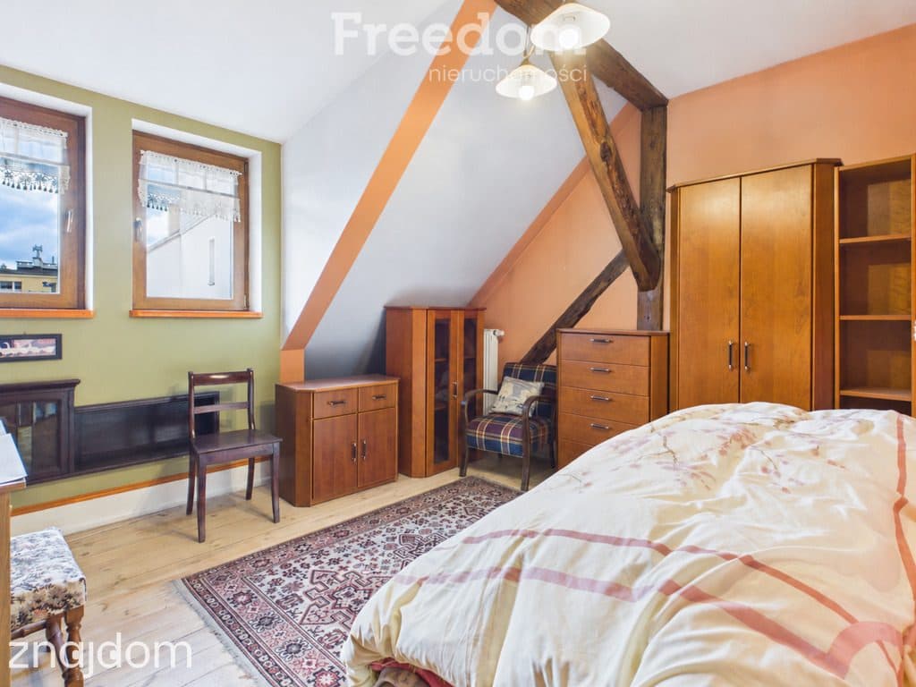 Kamienica 360 m² z lokalem użytkowym - zdjęcie 4