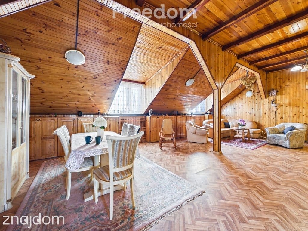 Dom w malowniczej miejscowości Janowiec Kościelny - zdjęcie 14