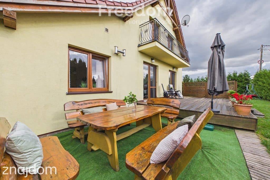 Dom 192 m² z mieszkaniem | Nowa Wieś Malborska - zdjęcie 4