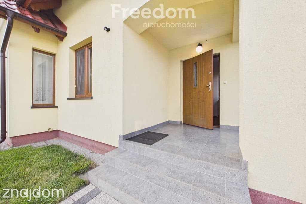 Dom 192 m² z mieszkaniem | Nowa Wieś Malborska - zdjęcie 17