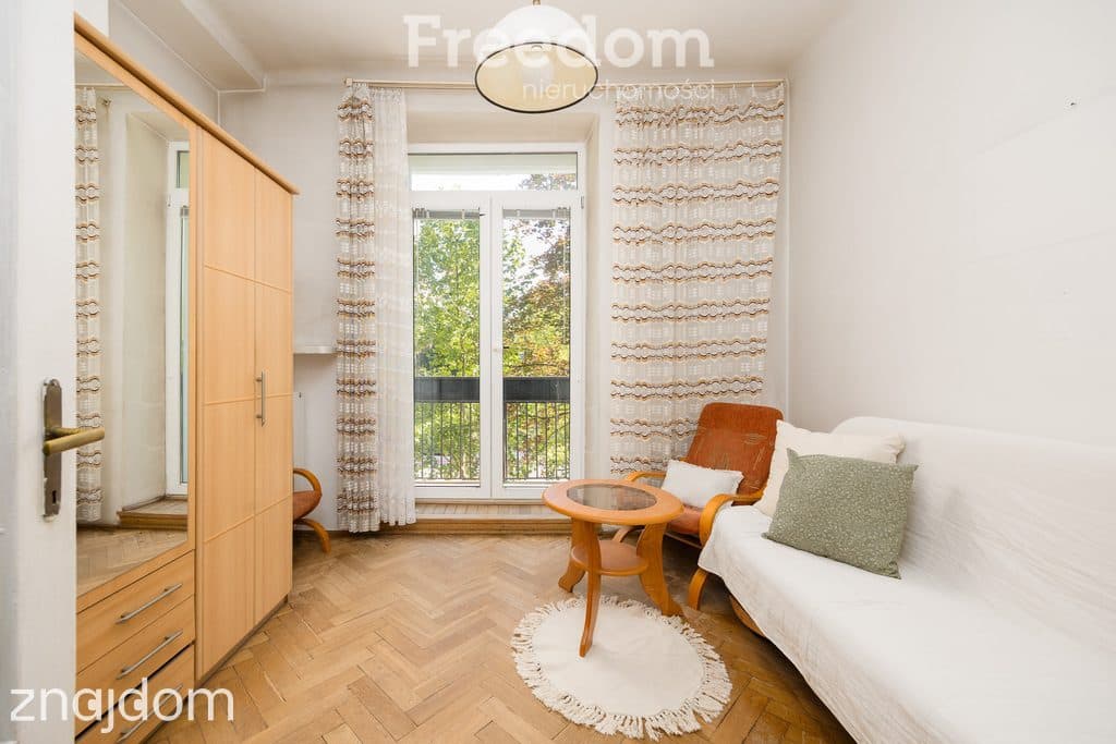 2 pokoje, widok na Pałac Kultury, balkon, Metro - zdjęcie 5