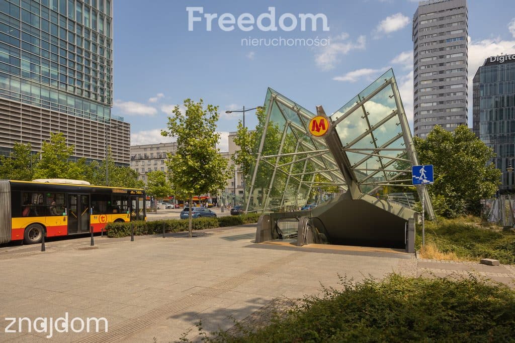 2 pokoje, widok na Pałac Kultury, balkon, Metro - zdjęcie 17