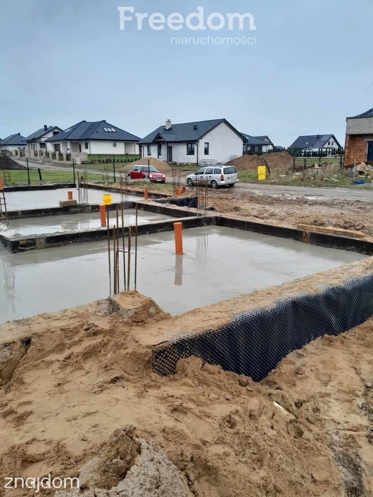Działka z fundamentami, projektem domu i pozwoleniem Gościno - zdjęcie 4