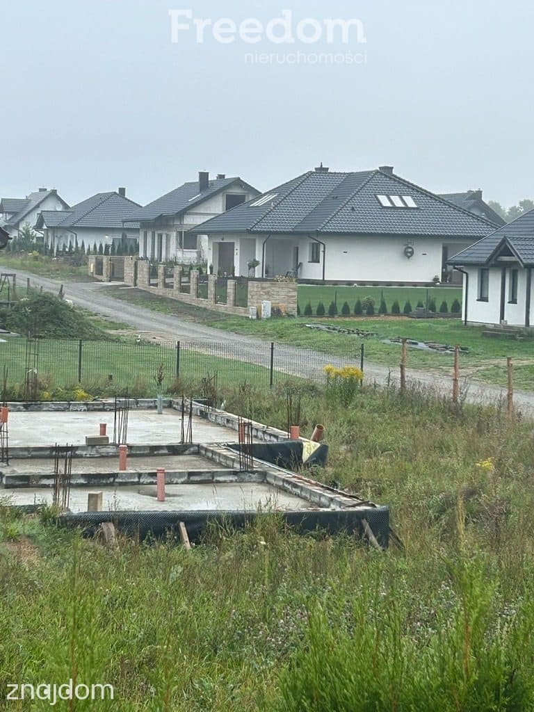Działka z fundamentami, projektem domu i pozwoleniem Gościno - zdjęcie 9