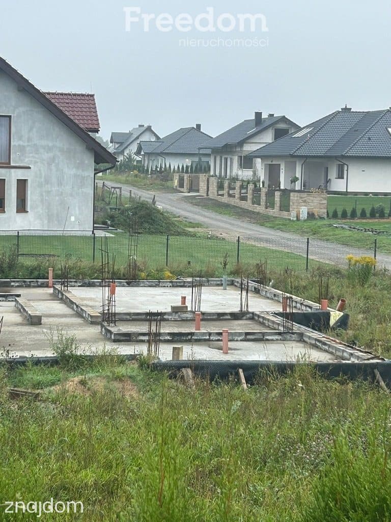 Działka z fundamentami, projektem domu i pozwoleniem Gościno - zdjęcie 10