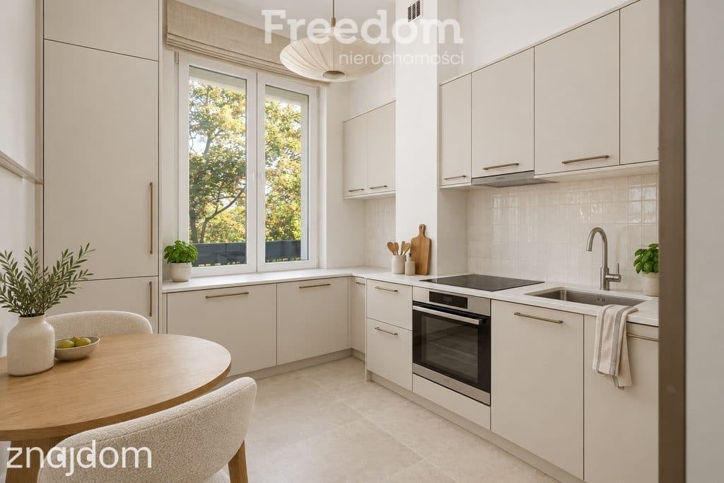 2 pokoje, widok na Pałac Kultury, balkon, Metro - zdjęcie 7
