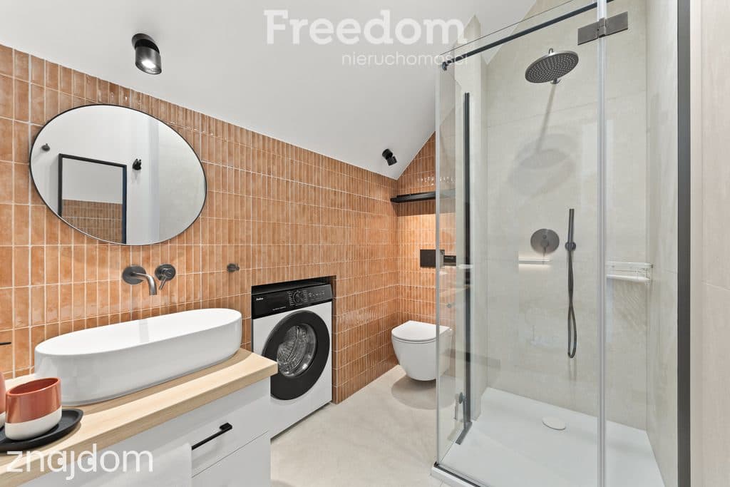 Nowoczesny całoroczny dom z basenem, sauną i jacuzzi w sercu Kaszub - zdjęcie 14