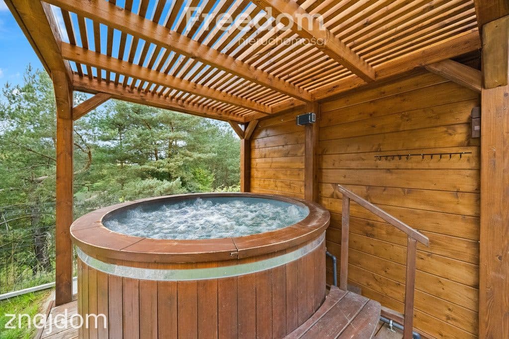 Nowoczesny całoroczny dom z basenem, sauną i jacuzzi w sercu Kaszub - zdjęcie 8