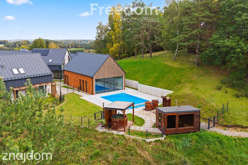 Nowoczesny całoroczny dom z basenem, sauną i jacuzzi w sercu Kaszub - zdjęcie 9