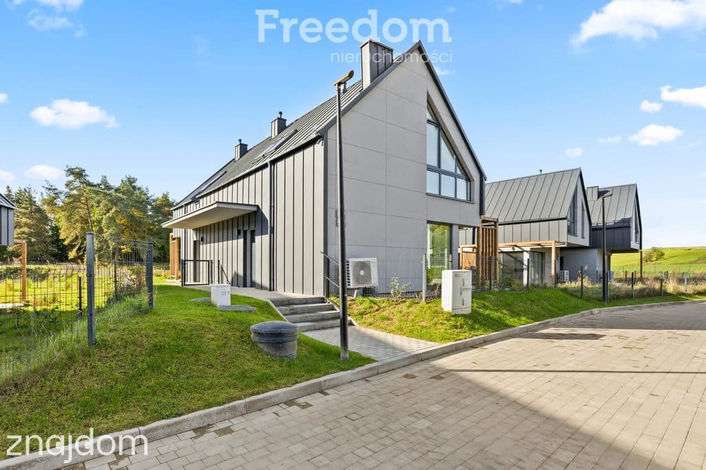 Nowoczesny całoroczny dom z basenem, sauną i jacuzzi w sercu Kaszub - zdjęcie 11