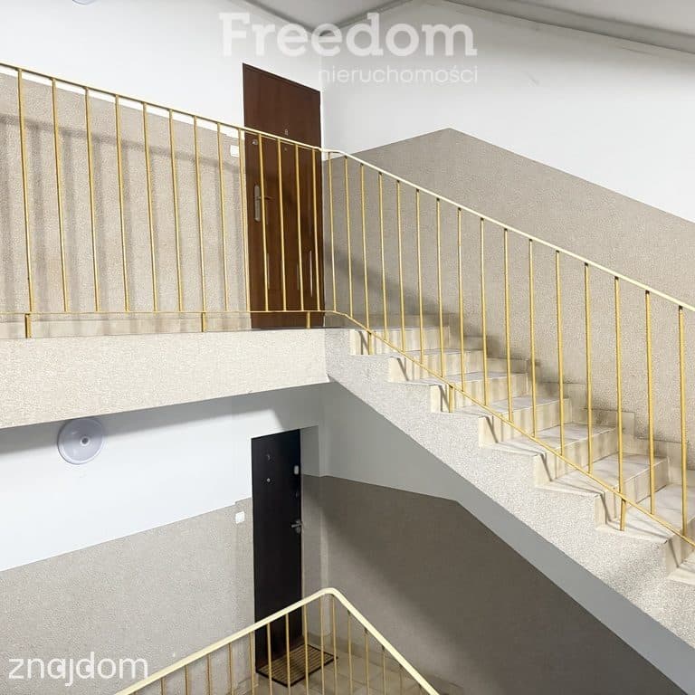 Atrakcyjna kawalerka w śródmieściu! - zdjęcie 9
