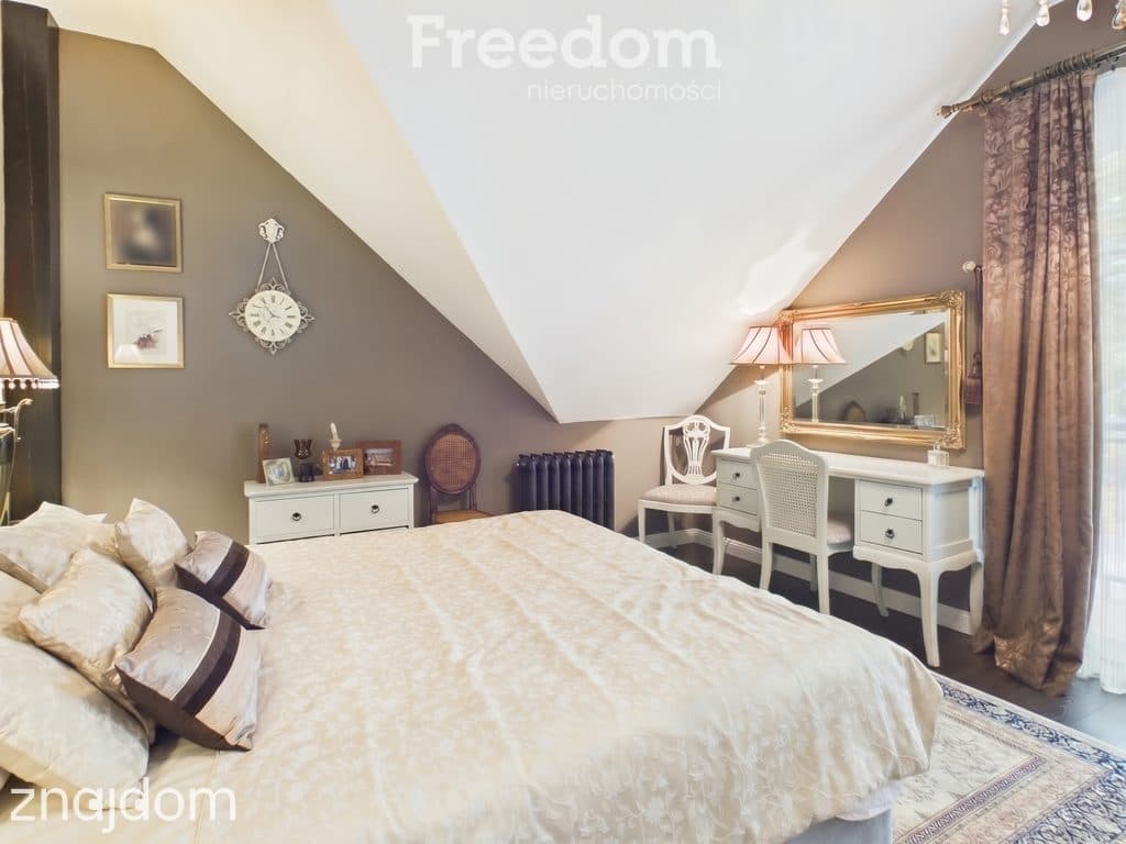 Dom 154 m² z pięknym ogrodem i apartamentem | Dobrzeń Wielki - zdjęcie 12