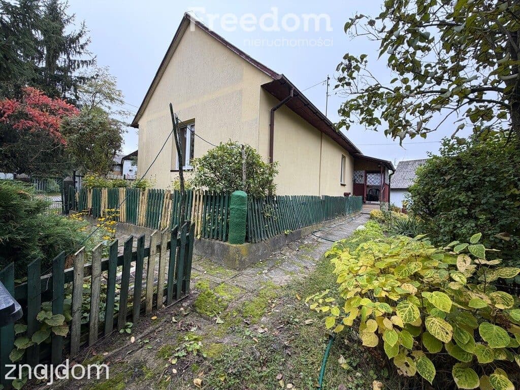 Dom do remontu z zabudowaniami na działce 1100 m2 Ciszyca Dolna