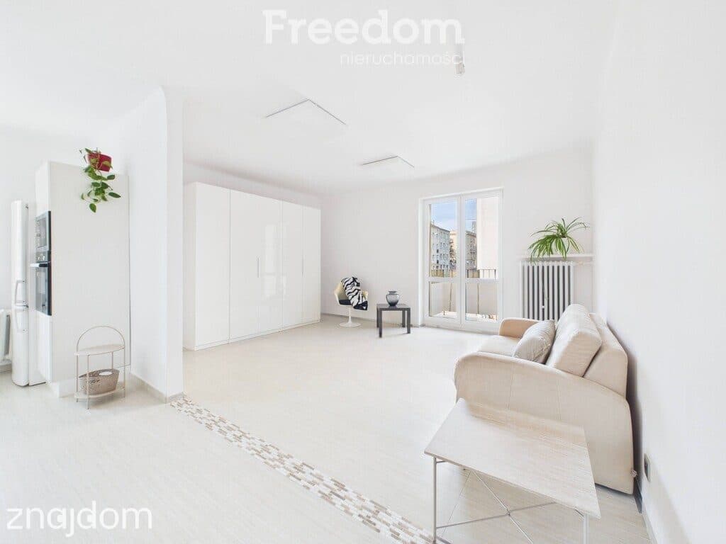 Na sprzedaż mieszkanie/kawalerka 38m2 ul. Narutowicza, balkon, piwnica