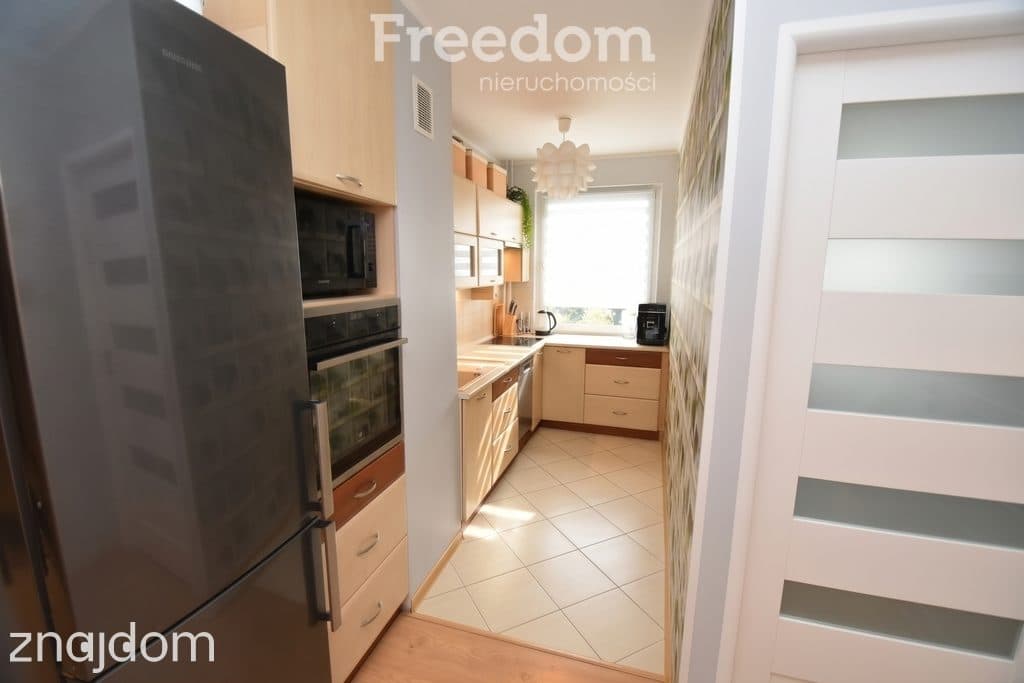 Przestronne 3pok. 71,8 m² z balkonem , windą z poziomu 0-ZWM+działka - zdjęcie 9