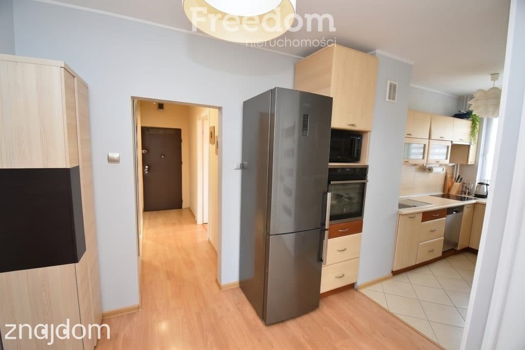 Przestronne 3pok. 71,8 m² z balkonem , windą z poziomu 0-ZWM+działka - zdjęcie 10