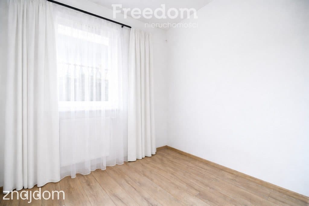 4 pokoje | balkon | 1 piętro |  ogrodzone osiedle - zdjęcie 8