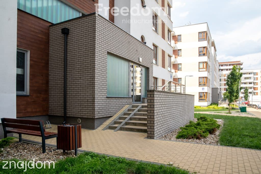 Komfortowe 3 pokojowe mieszkanie Radom oś.Magnolii - zdjęcie 8