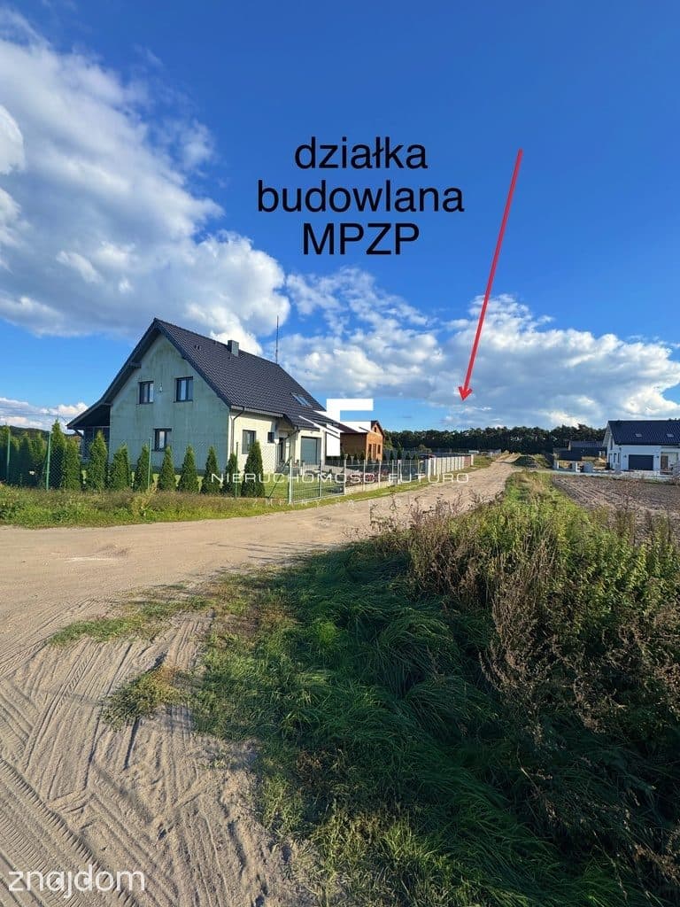 Ciekawa działka budowlana z planem przy lesie Góra