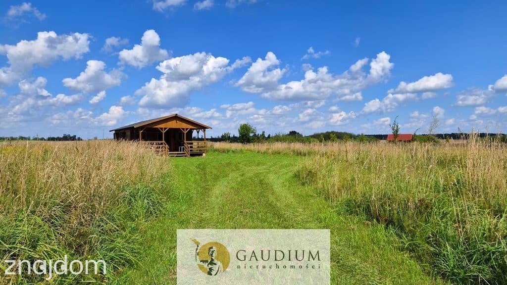 Oaza ciszy 300 m od Jezioraka! 2711 m² z domkiem