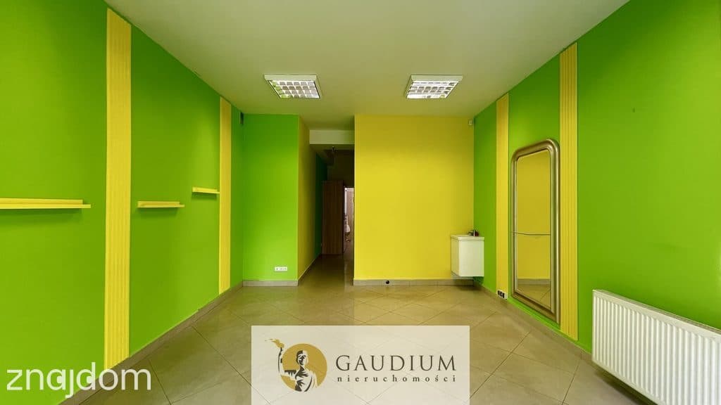 Lokal w centrum Gdyni z witryną - zdjęcie 4