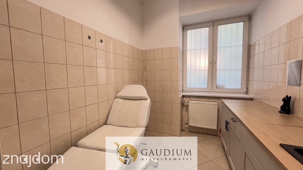 Lokal w centrum Gdyni z witryną - zdjęcie 8