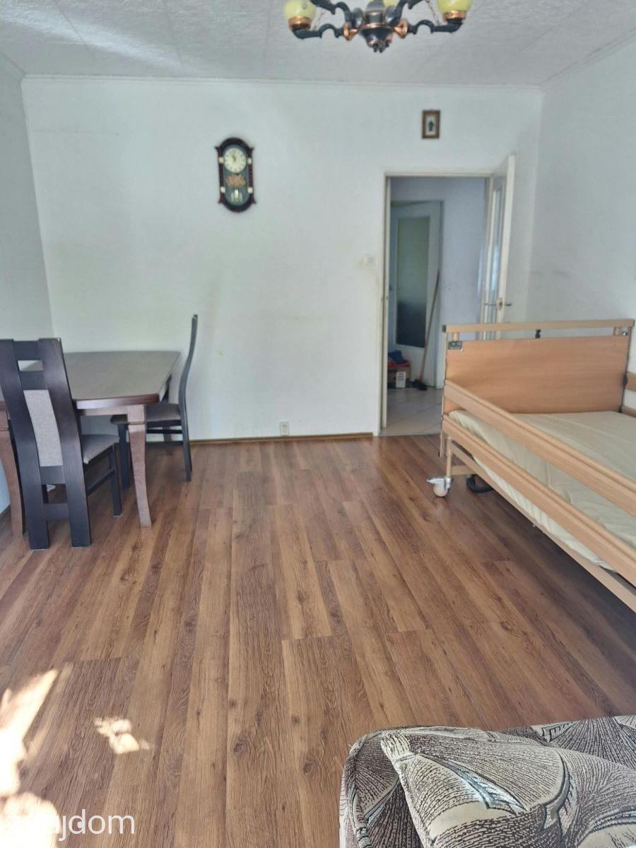 53 m2 na parterze ul. Batorego w Łasku - zdjęcie 2