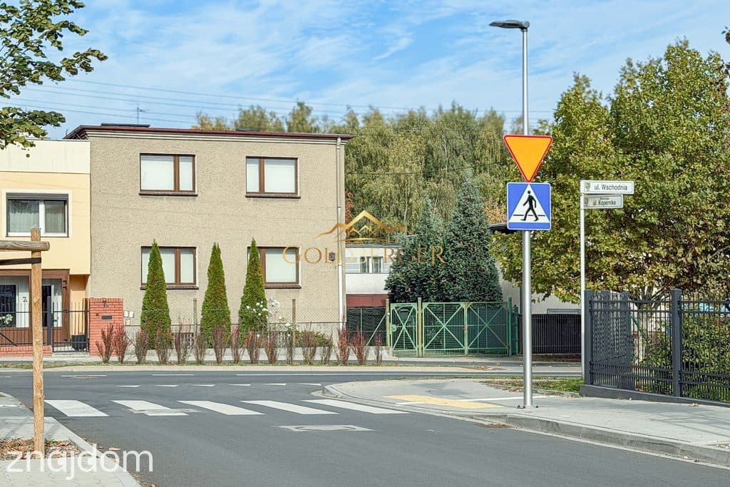 Bliźniak w wyjątkowej lokalizacji w Luboniu!