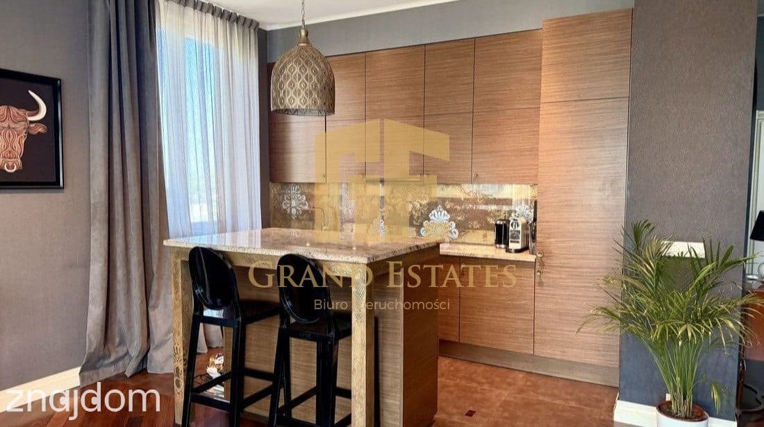 Unikatowy apartament na ostatniej kondygnacji - zdjęcie 3