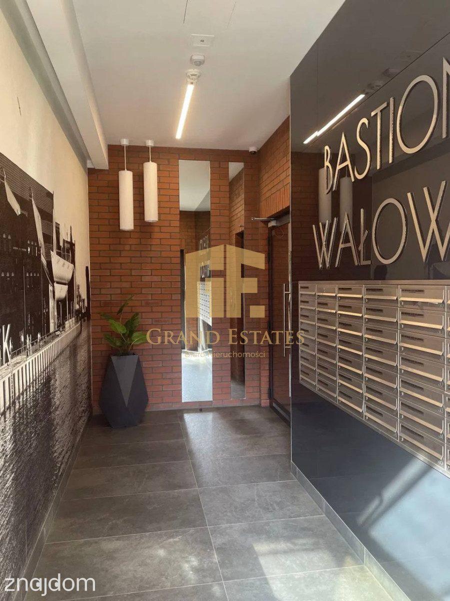 Bastion Wałowa 3 pokoje w samym sercu Gdańska - zdjęcie 9