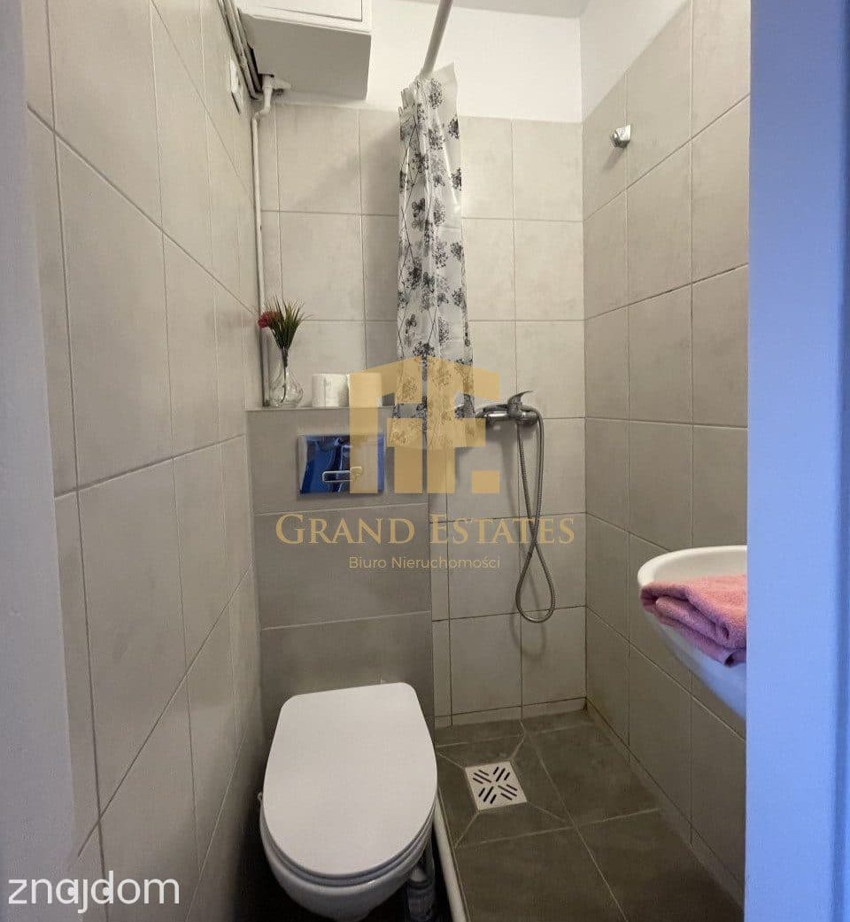 2-pokojowe mieszkanie w Brzeźnie/ po remoncie - zdjęcie 8