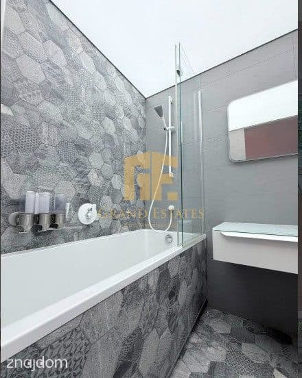 Słoneczne 3-pokojowe mieszkanie z balkonem 16 m² - zdjęcie 6