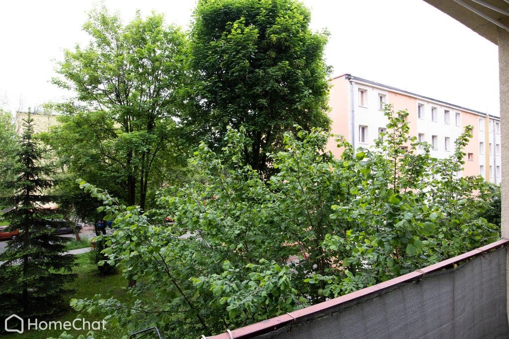 Wygodne i ciche mieszkanie z balkonem
