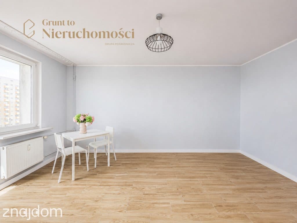 Po generalnym remoncie | balkon | kawalerka | - zdjęcie 7