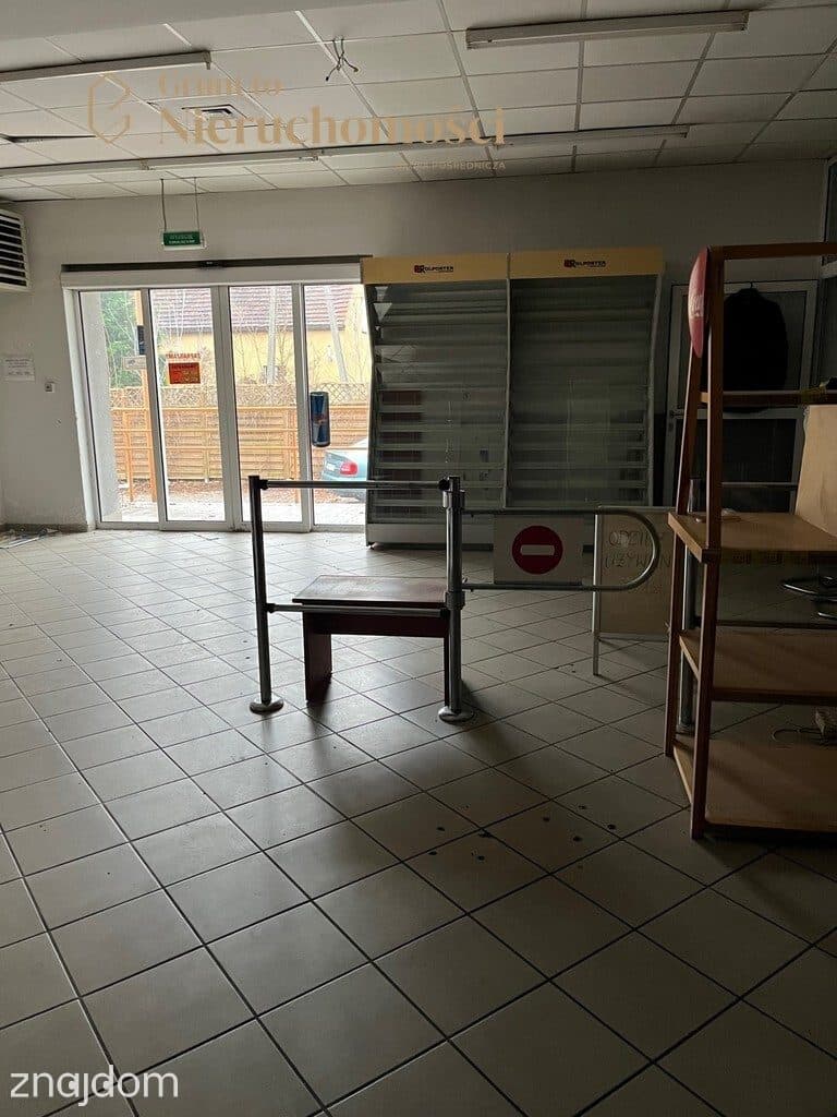 Lokal usługowy z potencjałem! - zdjęcie 10